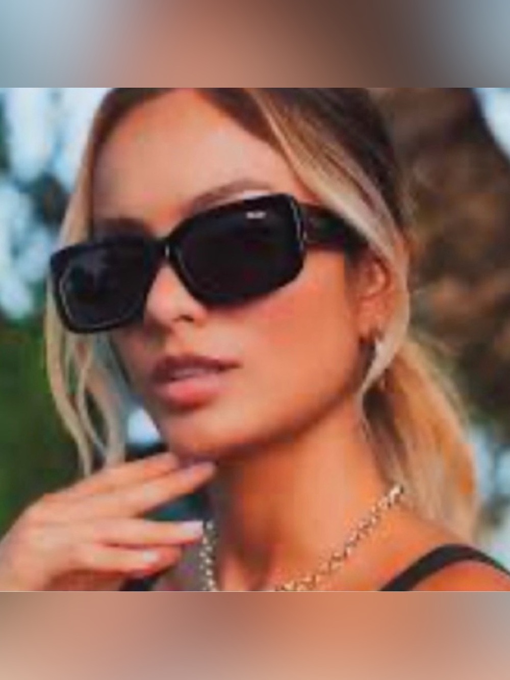 Quay Australia Yada Yada Black Polarized Sunglasses - Picture 4 of 8